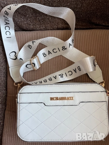 Дамска чанта