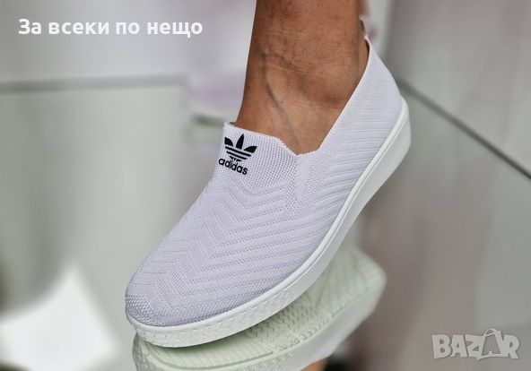 Дамски маратонки Adidas , снимка 2 - Маратонки - 46363917