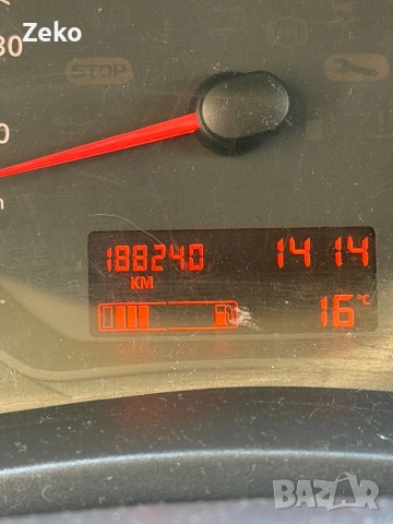 Renault Kangoo, снимка 8 - Автомобили и джипове - 54240877