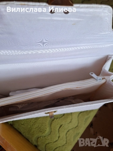 Дамска чанта, снимка 5 - Чанти - 53634600