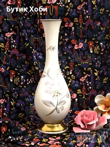 Винтидж ваза баварски порцелан  J. Seltmann , снимка 1 - Антикварни и старинни предмети - 46419123