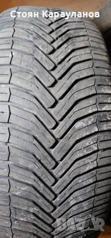Зимни гуми Michelin, снимка 2 - Гуми и джанти - 49363825