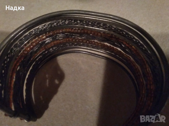 Дамска гривна, снимка 3 - Гривни - 52204807