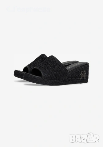 Нови чехли Tommy Hilfiger, снимка 3 - Чехли - 53397698