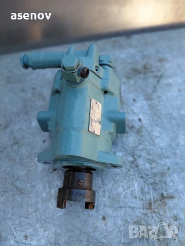 хидравлична помпа, снимка 4 - Резервни части за машини - 51024904