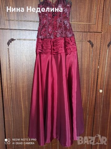 Официална рокля цвят бордо размер S/M, снимка 2 - Рокли - 45749368