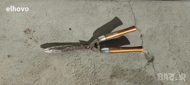 Стара ножица за рязане на храсти#1