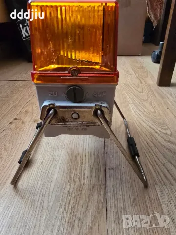 Сигнална лампа, снимка 4 - Антикварни и старинни предмети - 49328750