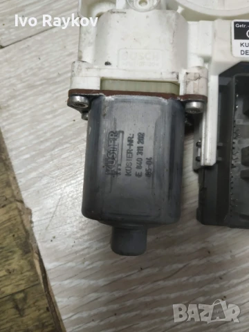 Стъклоповдигач ,преден , десен за Audi A3 8P - 8P4 959 802 E, снимка 5 - Части - 51006797