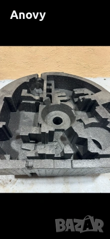 🧰 Оригинален органайзер за инструменти VW Golf 6 – 15€, снимка 4 - Части - 54014215