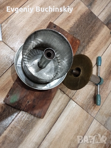 Преса за истискване на сок