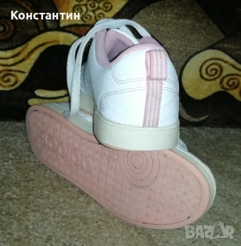 Маратонки Adidas, снимка 3 - Детски маратонки - 47077681