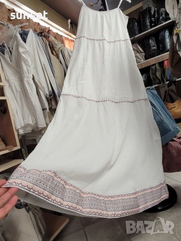 дълга Бяла рокля с бродерии- 38 размер 