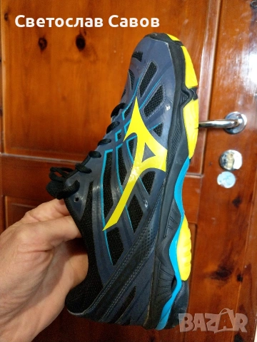 Mizuno Wave Hurricane 3. 43нм. 27,6см., снимка 6 - Маратонки - 53881483