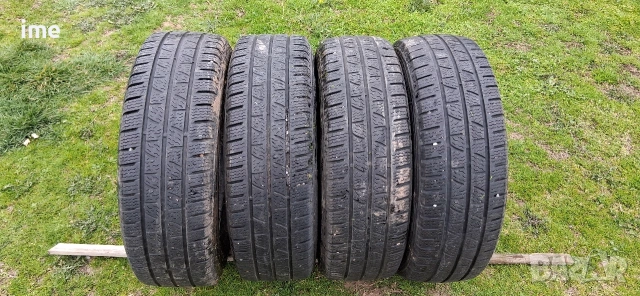 4бр. зимни бусови гуми 205/70R15C 8PR Pirelli Carrier 106/104R . DOT 3414. 6мм. дълбочина...