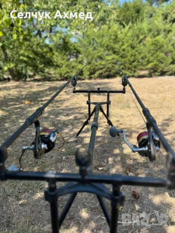 Комплект въдици с макари, снимка 1