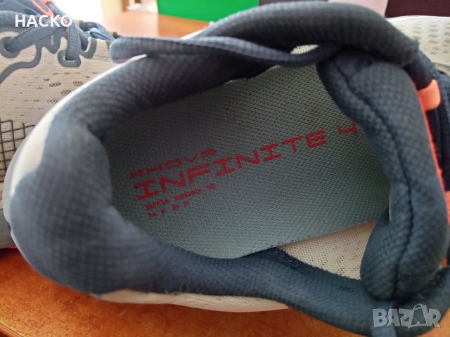 Under Armour HOVR Infinite 4 Номер 39 Стелка 26 см. 100%  Оригинални Внос от Англия, снимка 10 - Маратонки - 45430713