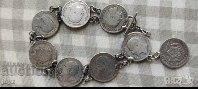 Стара сребърна гривна с монети     1883-1913г С Фердинанд 1 запазете спомен от Българския Лев и Исто, снимка 3 - Гривни - 52544384