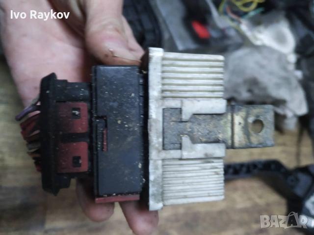 Реле , помпа за BITRON , Fiat Punto NDRS 240113, снимка 2 - Части - 53477451