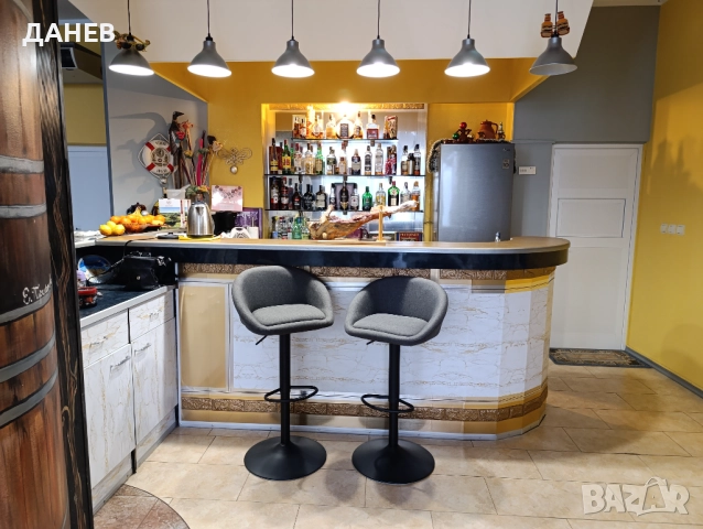 Продавам просторен 3 стаен с възм.за разделяне 138м2 в паркова зона, БЕЗ АГЕНЦИИ, Русе