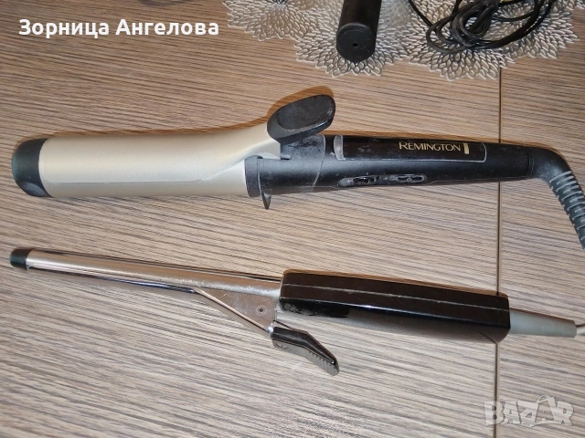 2 бр. маши за коса
1.Remington CI5338 Pro Big Curl - 9 евро.
2. Ретро маша (ГДР) 4 евро.