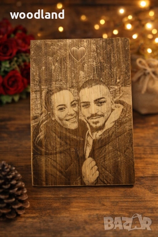 💑 Персонализиран дървен портрет – спомен, който остава завинаги 💑