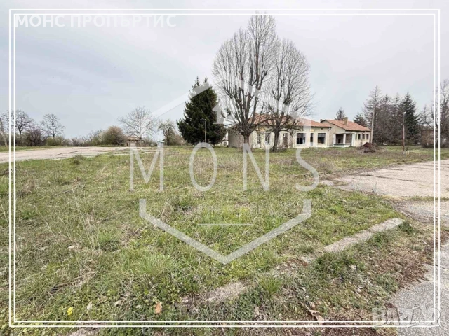 УПИ с търговски помещения в с. Ястребино, област Търговище., снимка 6 - Парцели - 54225130