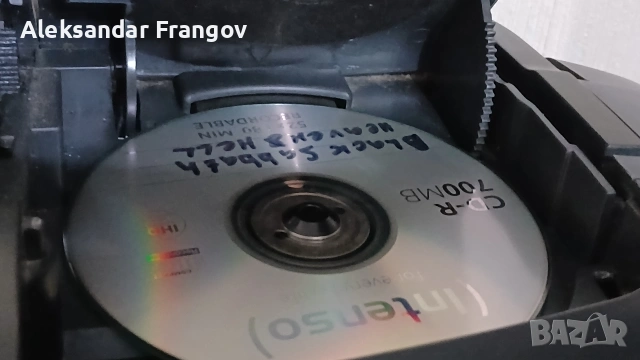 SANYO MCD - Z100F , снимка 8 - Радиокасетофони, транзистори - 53444806