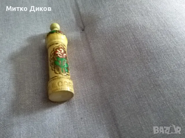 Българска роза дървено флаконче 