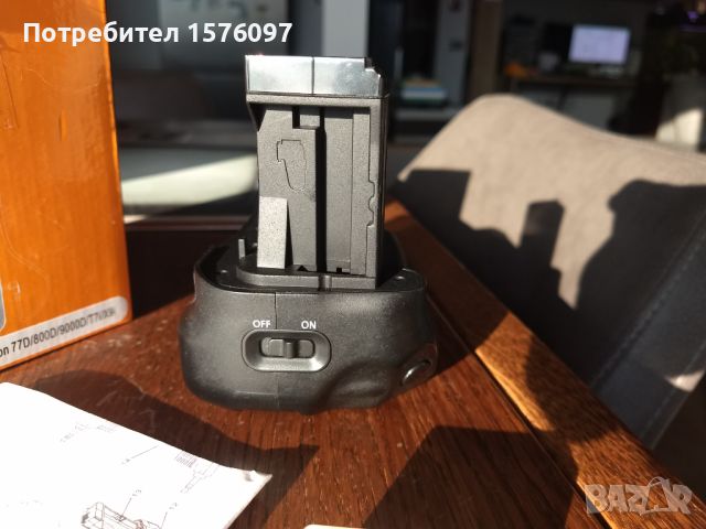 NEEWER Battery Grip / грип за батерии за фотоапарат Canon EOS 77D, 800D, 900D, T7i, X9i, снимка 8 - Батерии, зарядни - 46815833