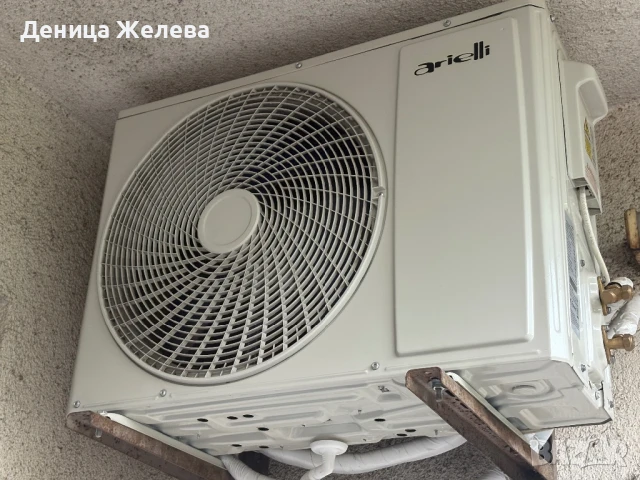 Продавам климатик ARIELLI , снимка 4 - Климатици - 50811226