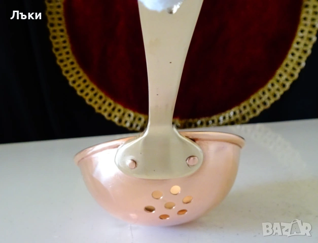 Медна цедка за чай,чиста червена мед. , снимка 2 - Антикварни и старинни предмети - 54160393