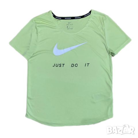 Оригинална дамска тениска Nike | S размер, снимка 1 - Тениски - 46475585