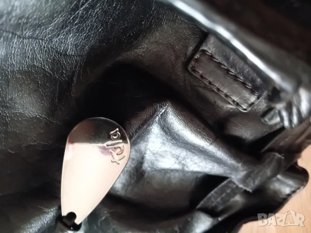  Tula by Radley / Малка дамска чанта естествена кожа., снимка 8 - Чанти - 53749118