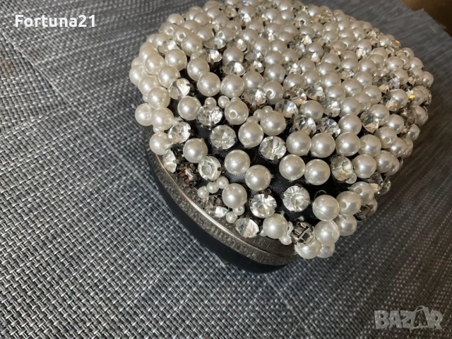 Дамска чанта - като нова, снимка 2 - Чанти - 53996302