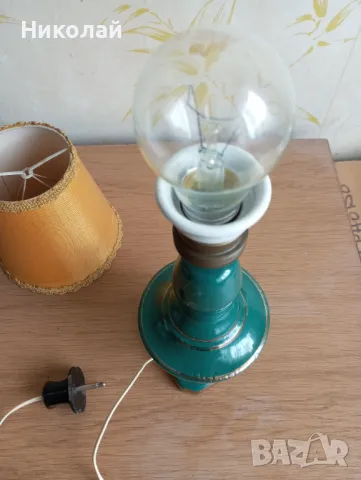 Старинна нощна , настолна порцеланова лампа, снимка 5 - Антикварни и старинни предмети - 49708131