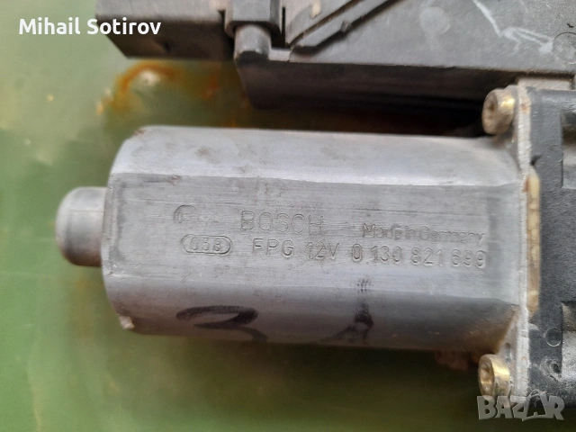 Моторче стъклоповдигач Бош за Мерцедес (задно ляво), снимка 2 - Части - 53396724
