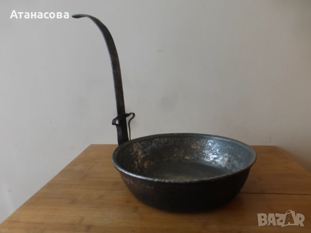 Стар меден тиган с надпис 1933 г, снимка 4 - Антикварни и старинни предмети - 53735868