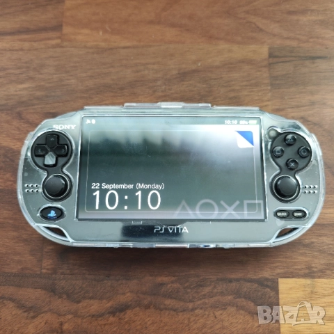 Хакната конзола PlayStation Vita OLED с 64GB