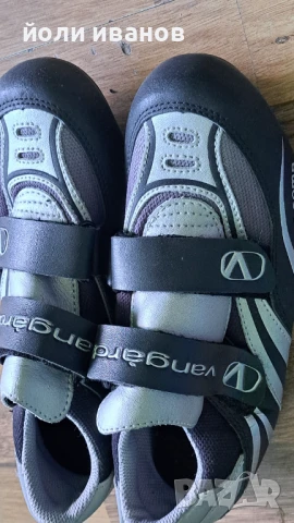 Обувки за велосипедисти заключващи се към педалите, снимка 17 - Части за велосипеди - 51074319