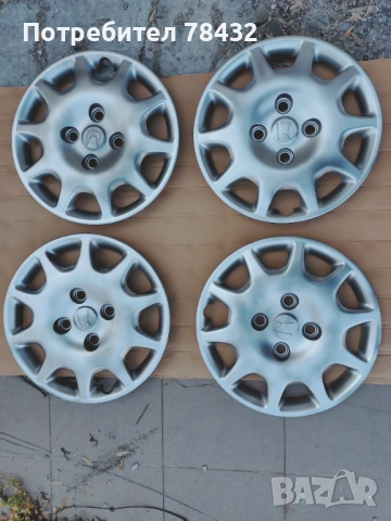 Оригинални тасове Хонда 15 цола, снимка 2 - Аксесоари и консумативи - 53500231