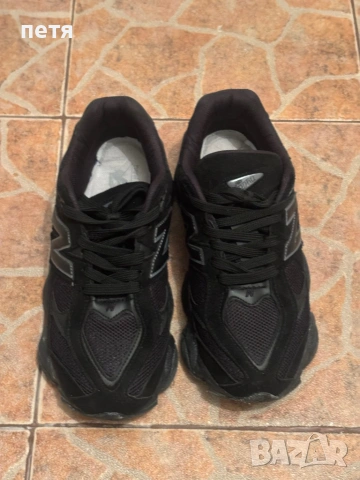 Черни маратонки номер 39