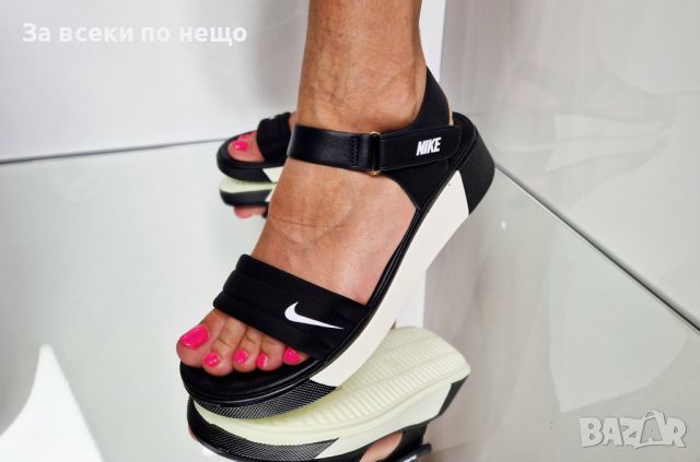Дамски сандали Nike, снимка 2 - Сандали - 46336530