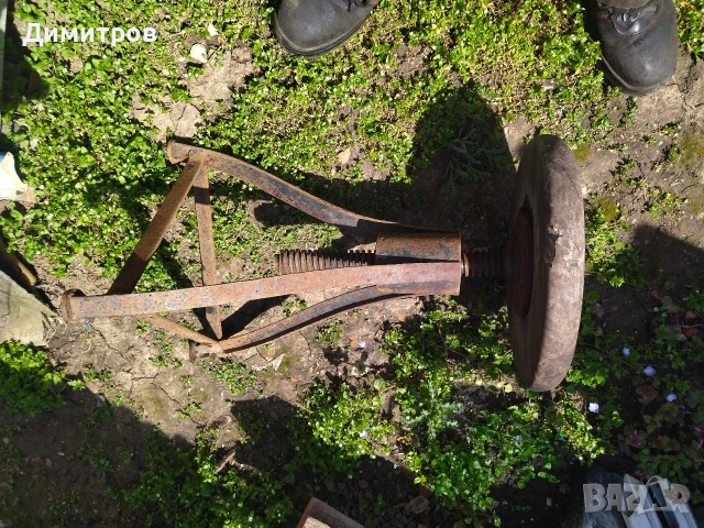 Въртящо столче, снимка 3 - Столове - 47425242