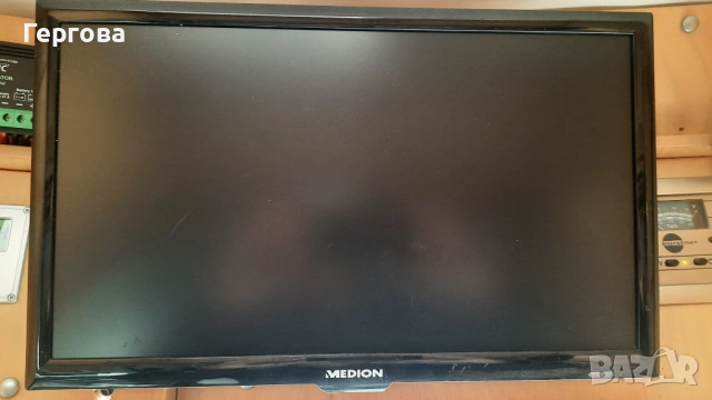 LED телевизор MEDION 12V