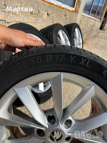 Гуми с джанти 225/50 R17, снимка 9 - Гуми и джанти - 51634037