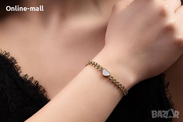 Луксозна дамска гривна Laurel Heart с лаврови листа и сърце от седеф, снимка 5 - Гривни - 52425281