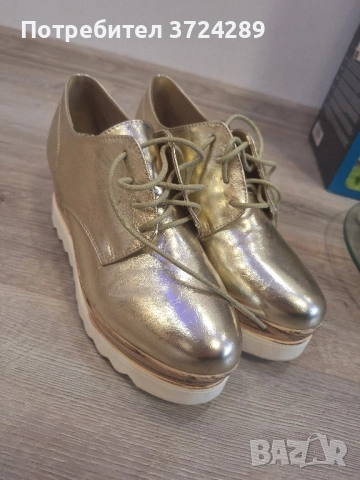 Дамски обувки 