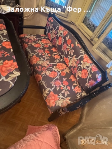 Антична холна гарнитура с две маси, снимка 7 - Дивани и мека мебел - 51792711