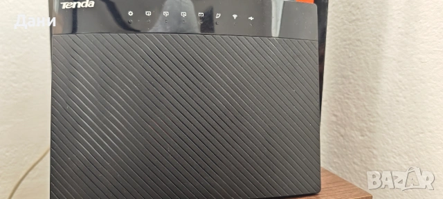 Продавам рутер Tenda, снимка 2 - Рутери - 53713926